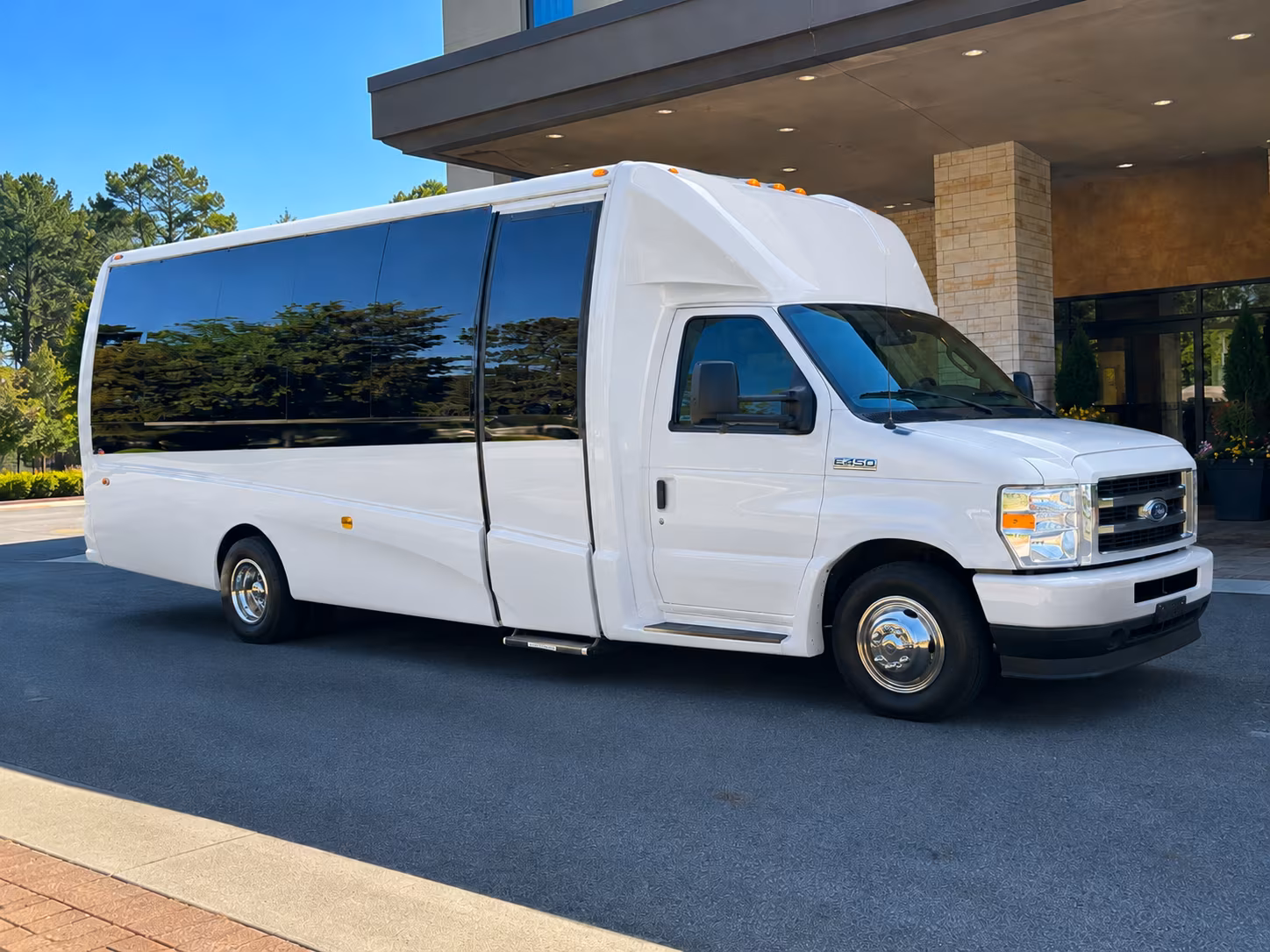 find the perfect transportation for your next corporate event 2