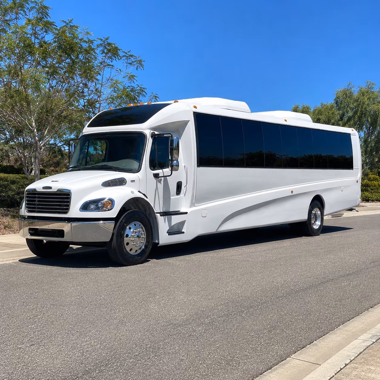 hoboken 18 passenger minibus