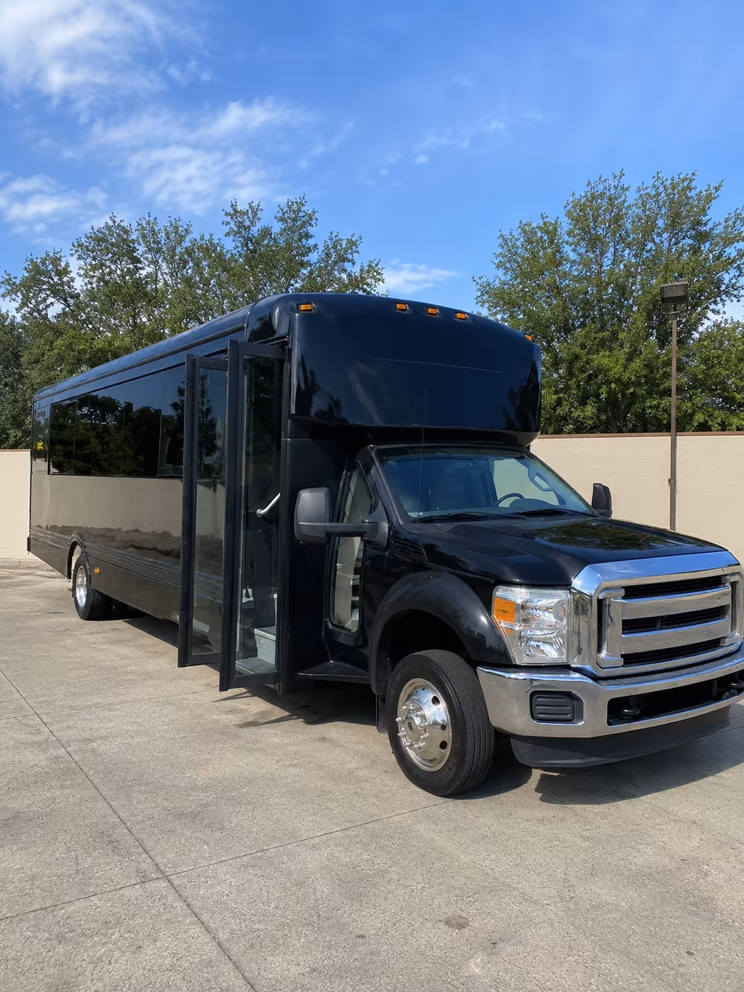 hoboken 20 passenger party bus